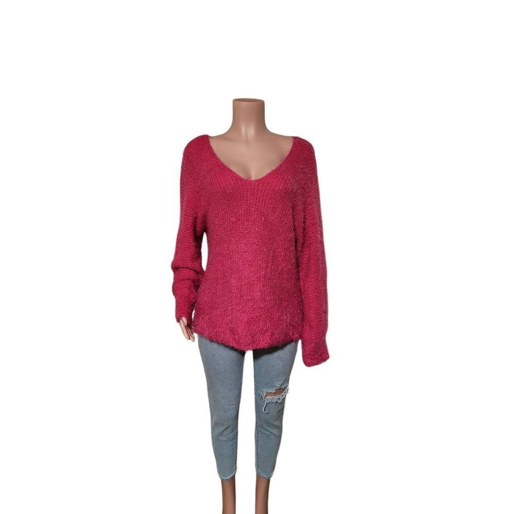Woven heart women's long sleeve pink v-neck oversized pullover fluffy knit sweat